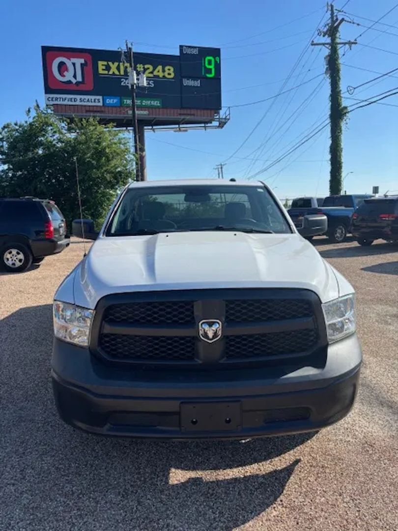 ram ram 1500 classic 2019 3C6JR7DG1KG706362 image ram ram 1500 classic 2019 3C6JR7DG1KG706362 image